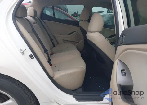 2015 Kia Optima Lx из США, поврежденный, VIN KNAGM4A75F5562961